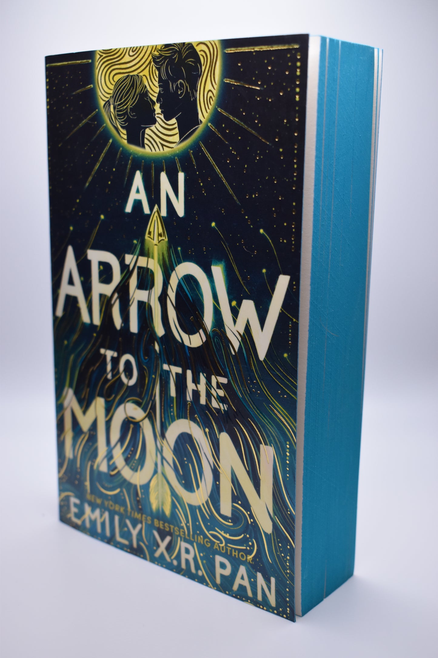 An Arrow to the Moon by Emily XR Pan (Signed FairyLoot Edition - Paperback)